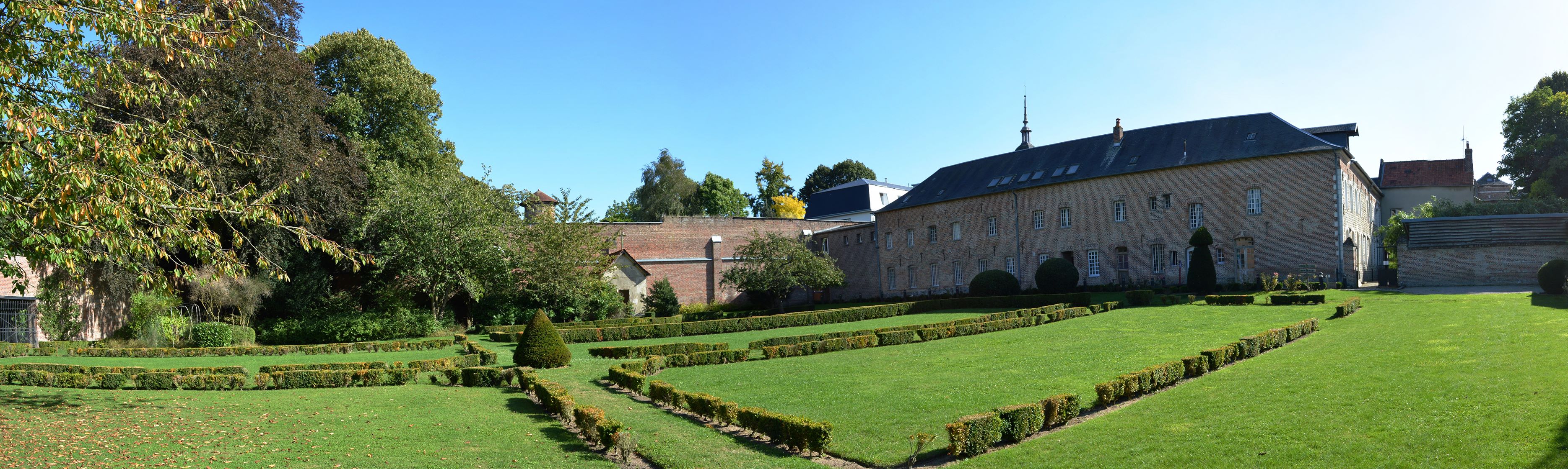 jardins du Carmel.jpg